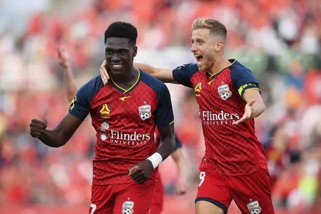 兰德尔24分森林狼擒猛龙 骑士7人上双大胜奇才